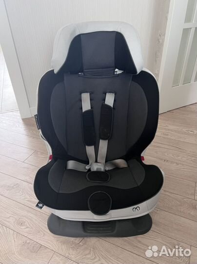 Детское автокресло Carmate Ailebebe Swing Moon