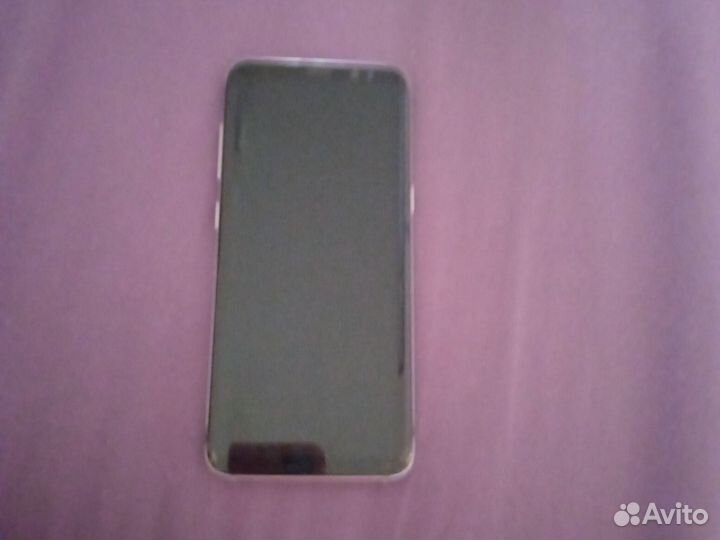 Samsung Galaxy S8, 4/64 ГБ