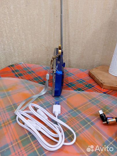 Блютуз колонка