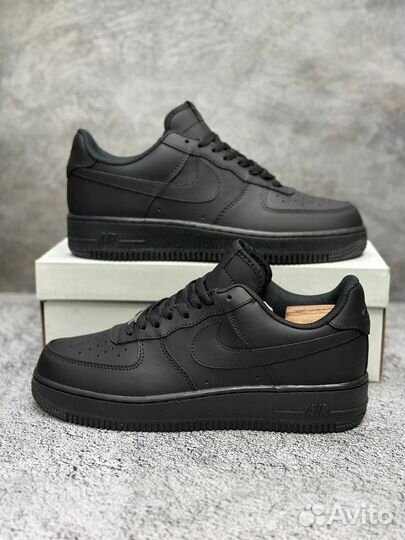 Nike Air Force 1 Low 