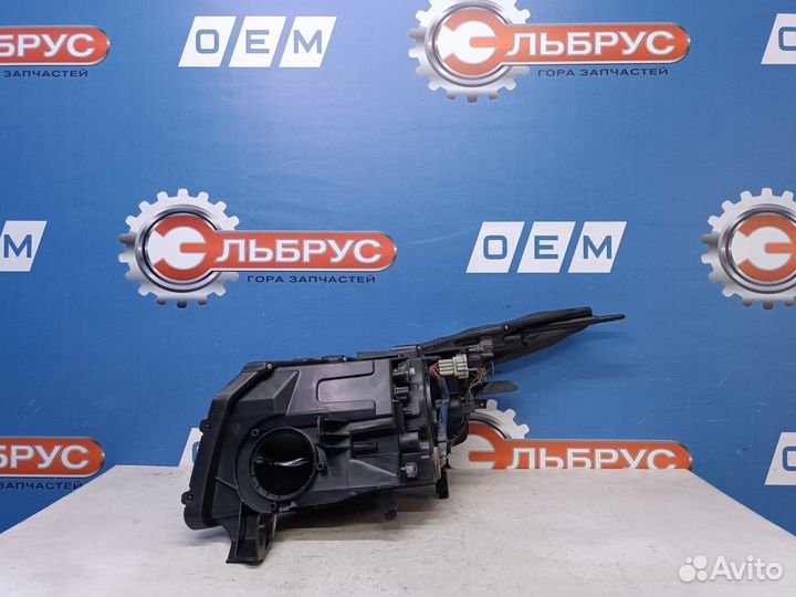 Фара правая Infiniti FX / QX70 С51 2008-2017