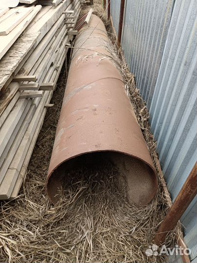 Труба металлическая диаметром 600 мм