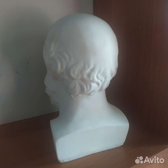 Бюст Сократа счастливый