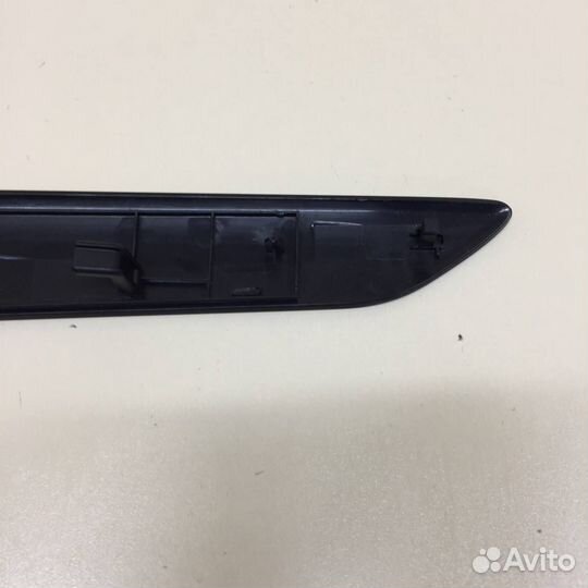 Накладка декоративная Volkswagen Jetta A6 2010-2019