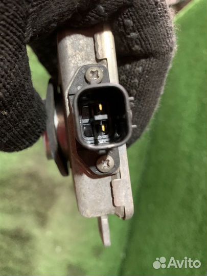 Блок розжига / блок ксенона Mazda Axela BK5P