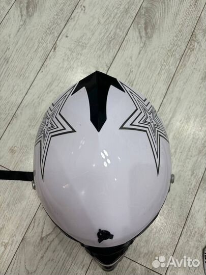 Кроссовый шлем