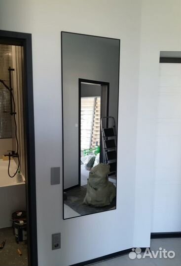 Зеркало в черной раме, 1,6*0,55 m