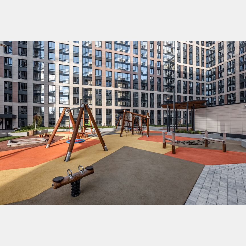 3-к. квартира, 98,8 м², 1/14 эт.