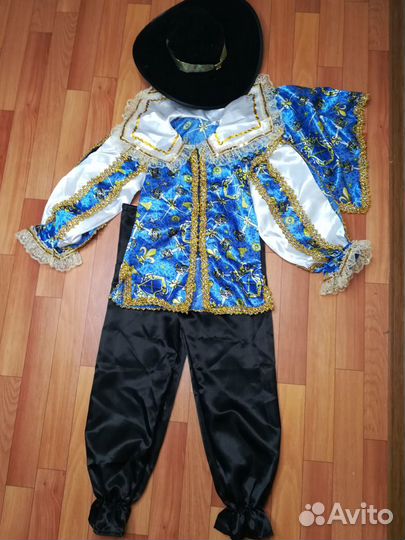 Новогодний костюм заяц тигр, лев, мушкетер, суперм