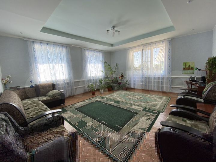 Коттедж 177 м² на участке 15 сот.