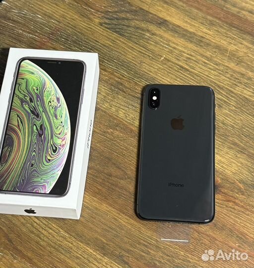 iPhone Xs, 256 ГБ