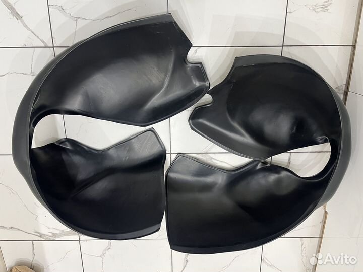 Подкрылки передние комплект Рено Логан 1