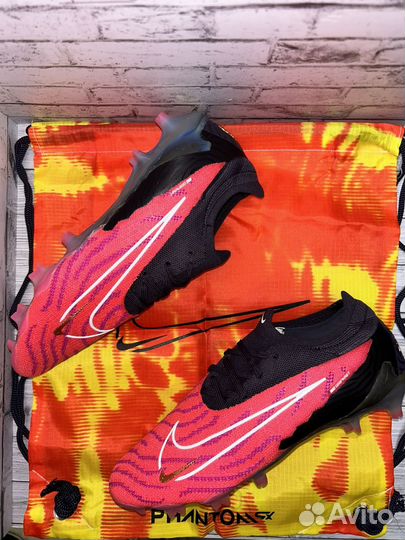 Бутсы Nike Phantom GX