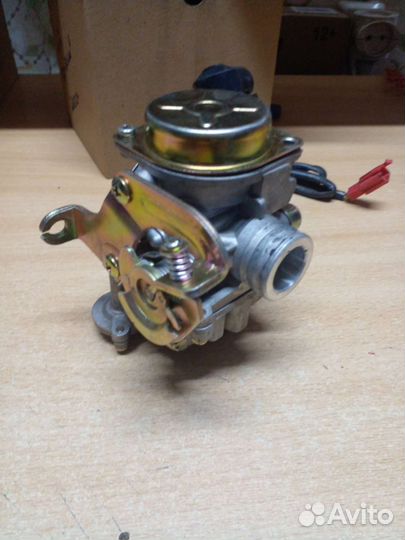 Свершенно новый карбюратор на скутер 50