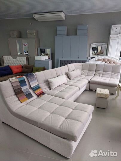 Угловой модульный диван 