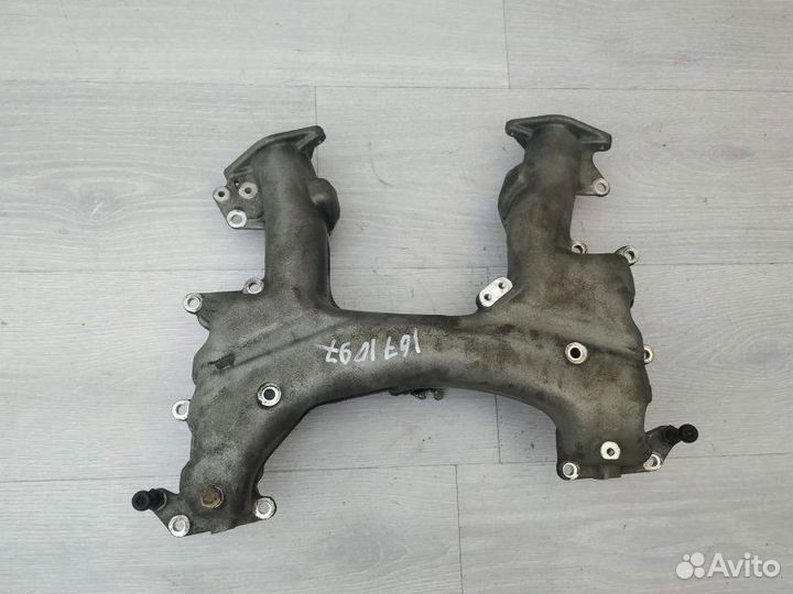 Впускной коллектор 057145762N Audi Q7 4L 2005-2015