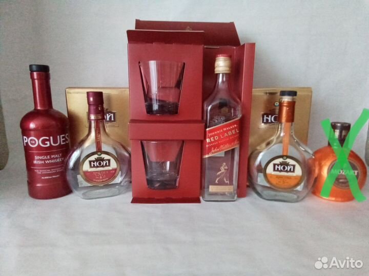 Бутылки от коньяка, виски, вина