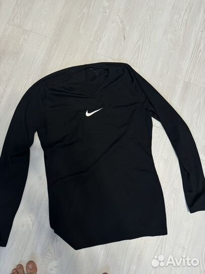 Лонгслив nike