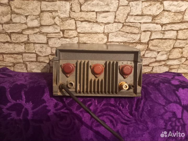 Блоки питания 13.8в