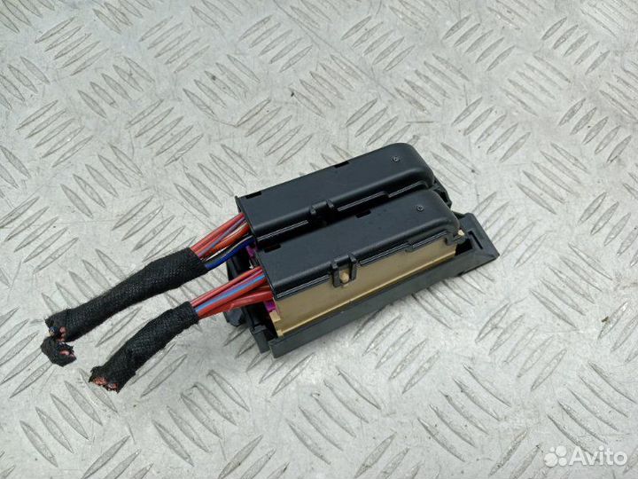 Блок предохранителей Audi A6 C7 2.0 cglc дизель