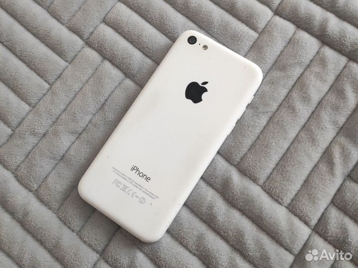 iPhone 5C, 8 ГБ