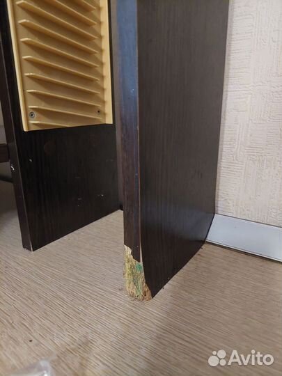 Компьютерный стол и шкаф