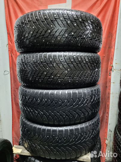 Nokian Tyres Hakkapeliitta 8 225/55 R17 101V