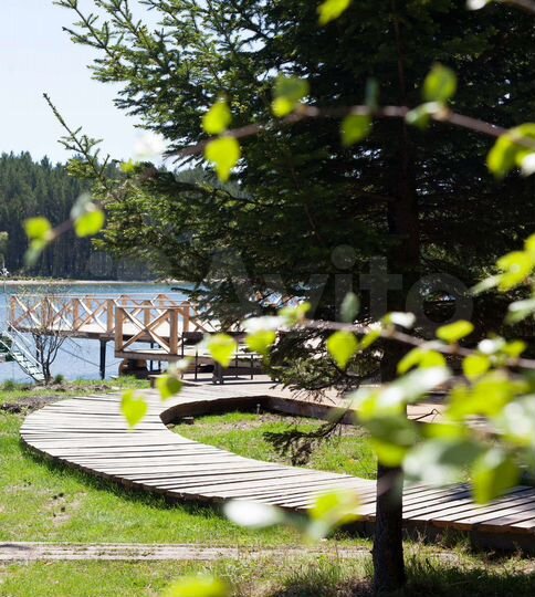 Дом 200 м² на участке 12 га