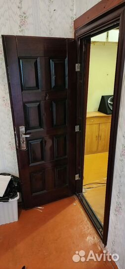 Металлическая дверь бу