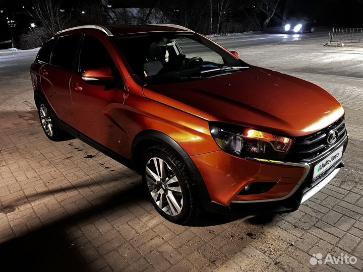 LADA Vesta Cross 1.8 МТ, 2019, 140 000 км
