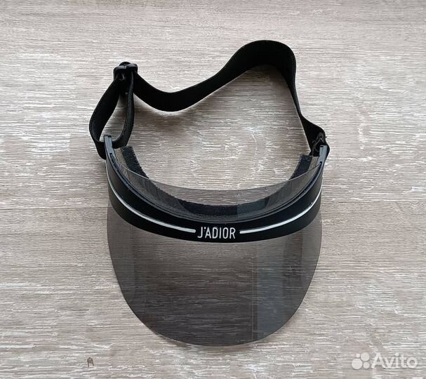 Козырёк от солнца J'adior