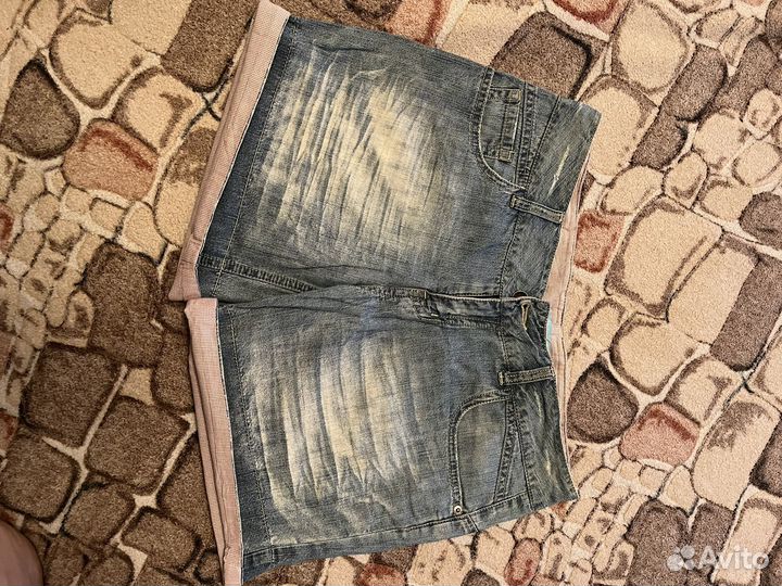 Джинсовые шорты
