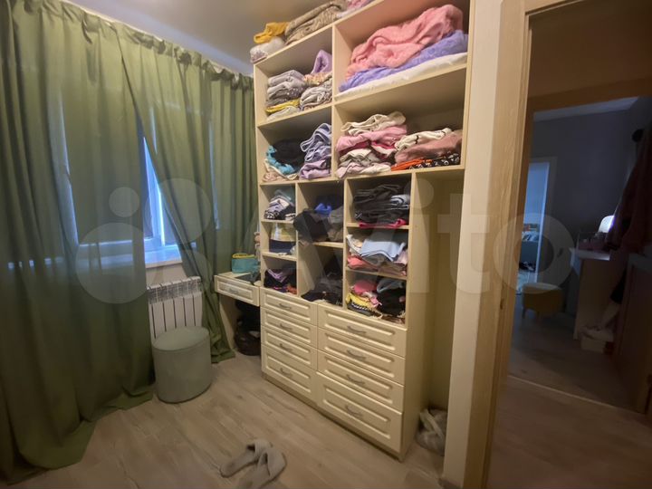 Коттедж 145 м² на участке 8 сот.