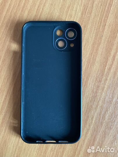 Чехол на iPhone 13