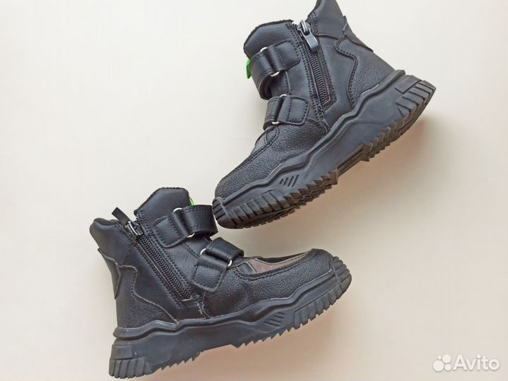 Ботинки демисезонные 26