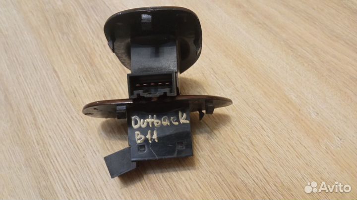 Кнопки стеклоподъемника Subaru Outback BG 1994-99