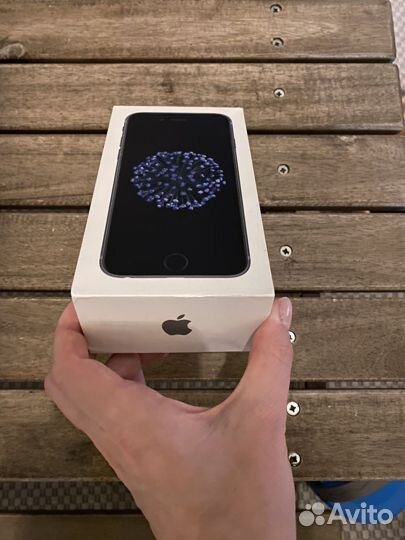 Коробка от iPhone 6 32гб