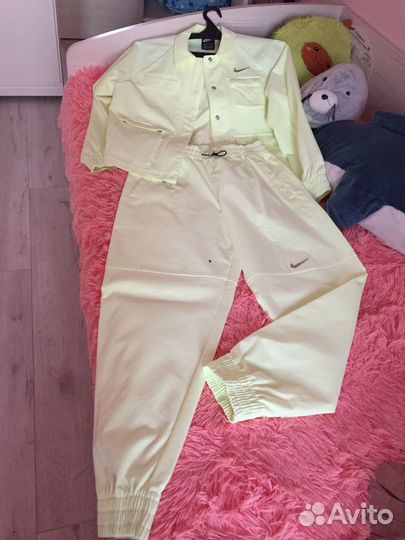 Спортивный костюм женский