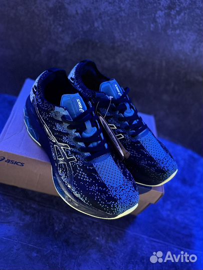 Кроссовки asics gel kinsei blast