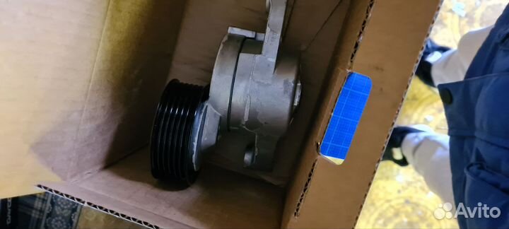 Мазда 2, Ролик натяжной skf vkm64052