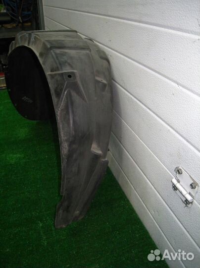 Подкрылок задний правый Suzuki SX4 2009