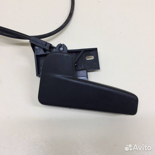 Ручка открывания капота Skoda Rapid 2012-2020