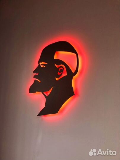 Панно, люстра из металла с подсветкой в стиле лофт