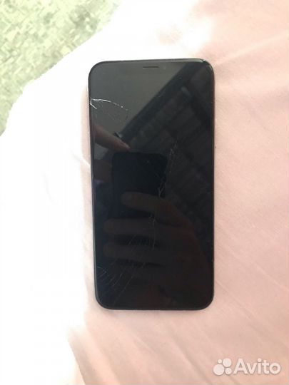 iPhone X, 64 ГБ