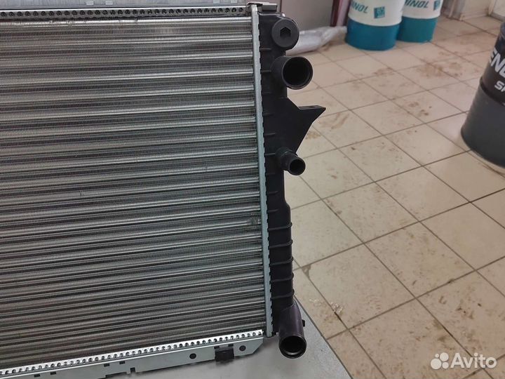 Audi 100 c4 радиатор
