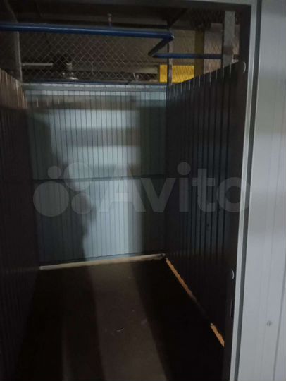 Машиноместо, 10 м²