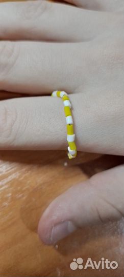 Кольцо из бисера