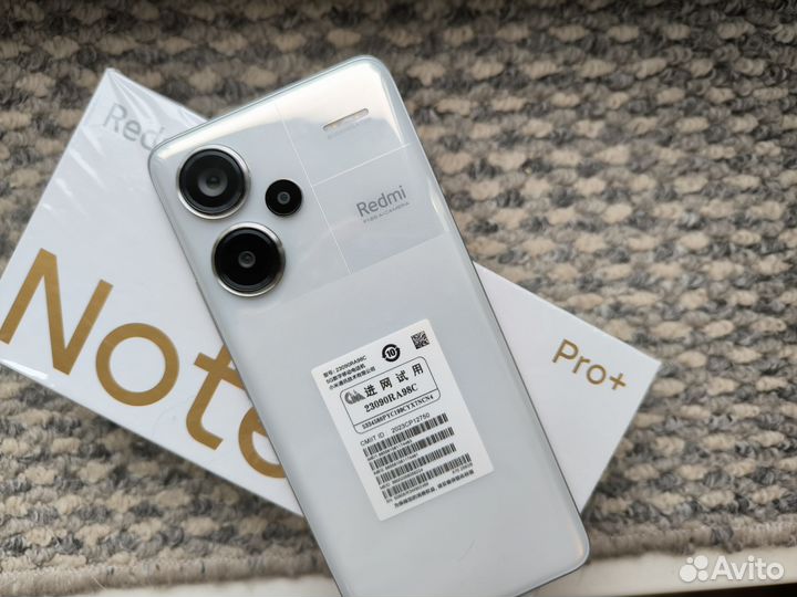 Xiaomi Redmi Note 13 Pro+, 12/256 ГБ