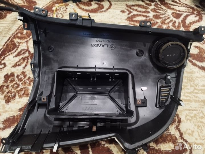 Накладка панели торпедо mazda 6GH