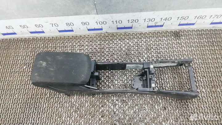 Подлокотник Mitsubishi Lancer 10 2008